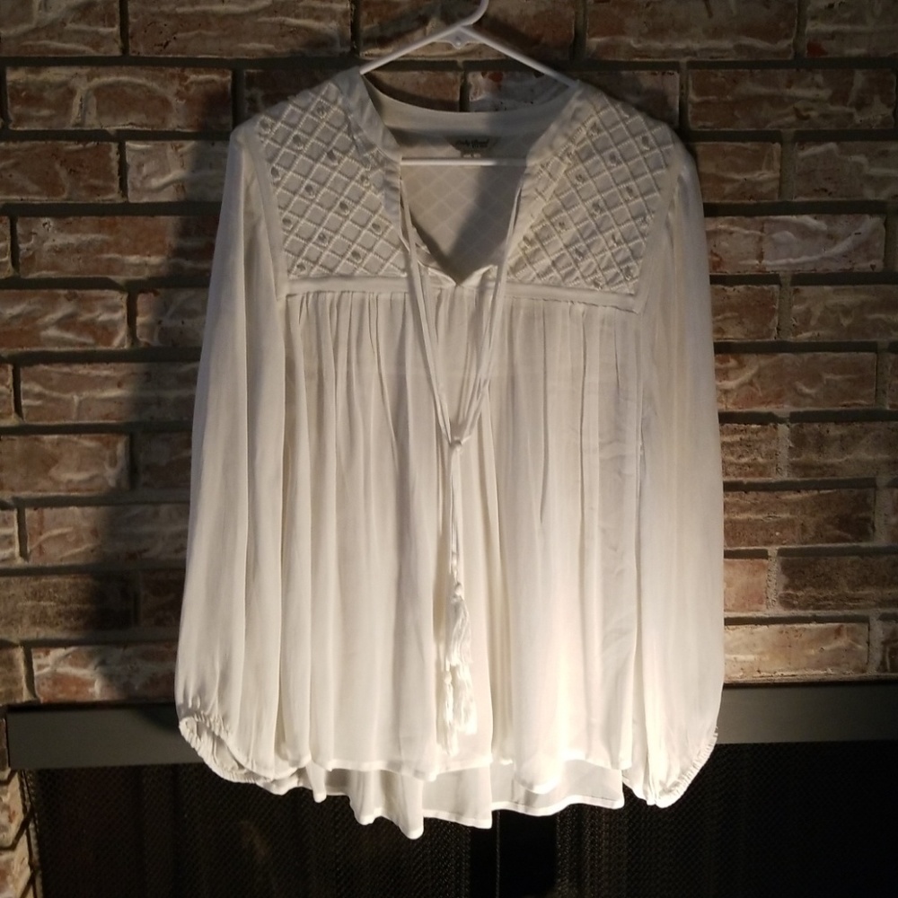 Blouse ivory long sleeve